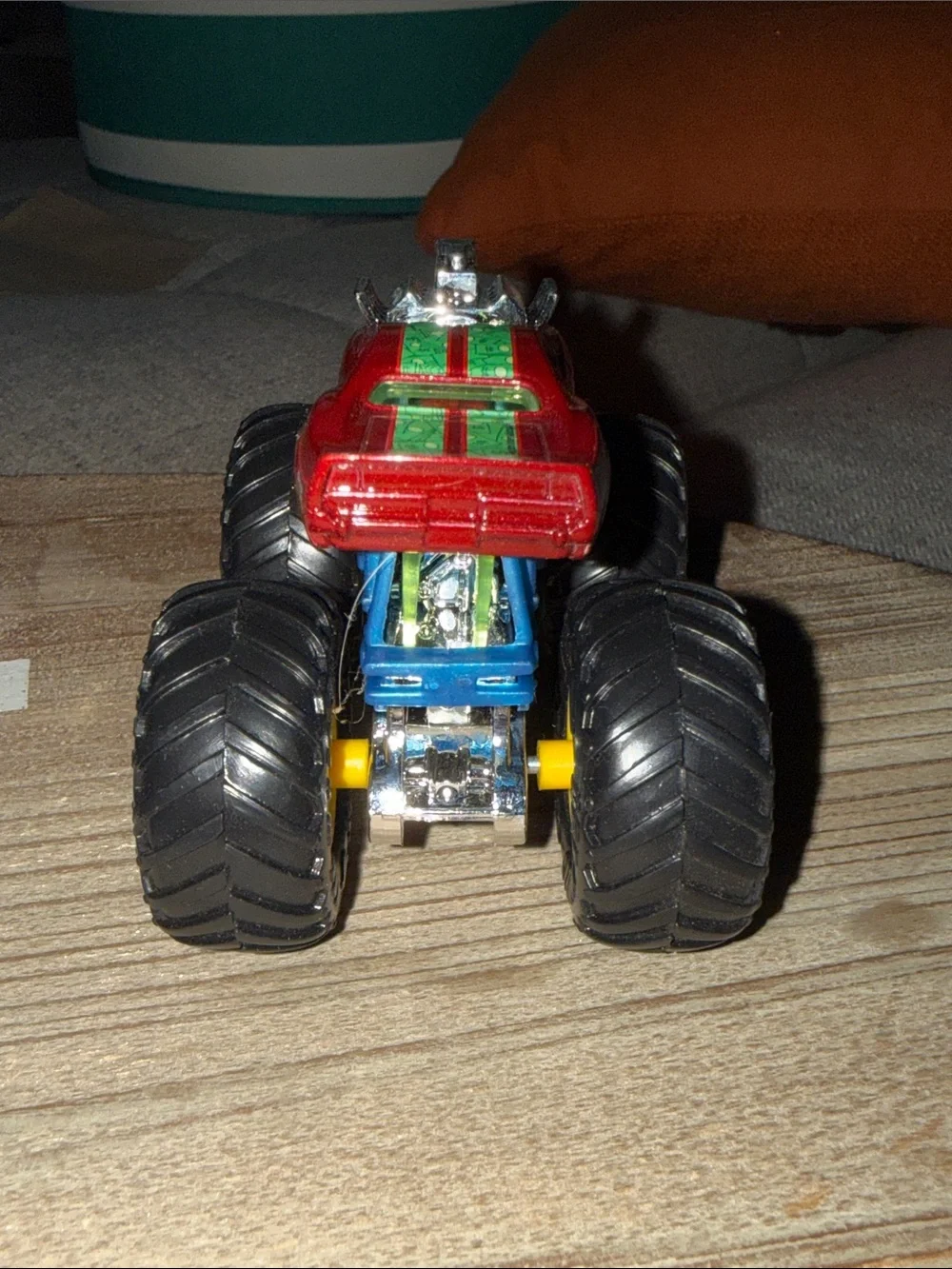 Hot Wheels Monster Truck Monster SpongeBob Squarepants-Plankton and Mr. Krabs